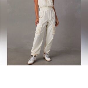 Soft Cream Cargo Jogger Pants - Women's Casual Pull-On